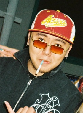 揽佬抖音同款说唱百搭太阳眼镜时尚欧美开车男防晒25新款茶色墨镜