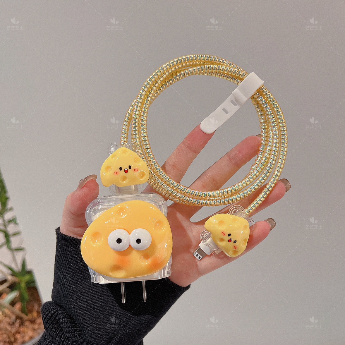 适用苹果iphone17promax数据线保护套15手机快充20w壳14充电器16 - 图1