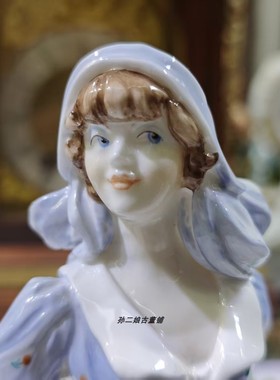 英国原产Royal worcester精骨瓷采摘苹果的罗西淑女瓷偶限量中古