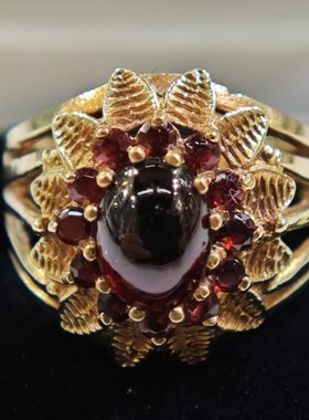 英国Vintage珠宝谢菲尔德产9K黄金镶嵌天然石榴石设计款戒指1975