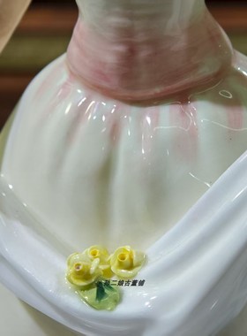 英国原产Royal Doulton骨瓷Nicole淑女瓷偶家居装饰摆件中古