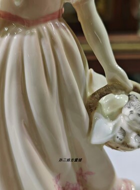 英国原产Coalport骨瓷女孩和小猫瓷偶家居装饰摆件1993年中古限量