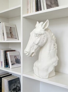 简约现代动物马头卧室客厅公司玄关摆件样板房装酒店民宿桌面摆台