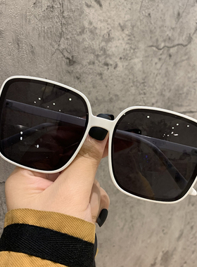 男女情侣开车太阳镜韩版潮米色