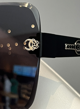 新款显瘦韩版方形高级感女款墨镜