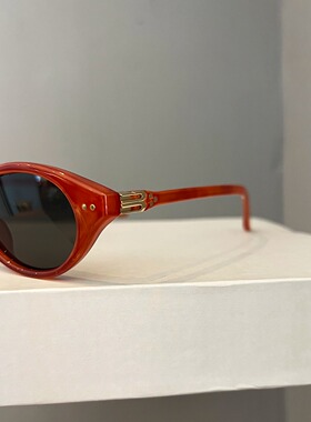 复古椭圆红色框猫眼高级感太阳镜