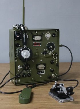 马口铁摆放摄影拍摄复古怀旧