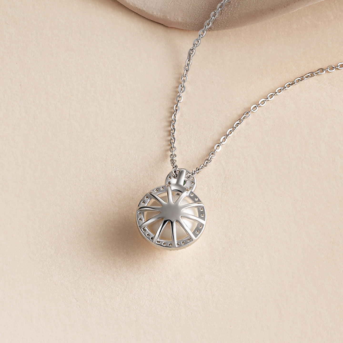 周六福淡水珍珠项链女S925银链坠优雅轻奢小众送女友新年礼物,淘宝优惠券,粉丝福利购,淘宝优惠卷