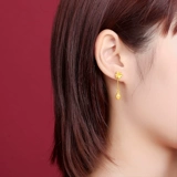 Золотые серьги в виде цветка для друга