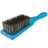 Зашифрованная ржавчатка, снятая на ореховом орехе, стальная проволочная щетка