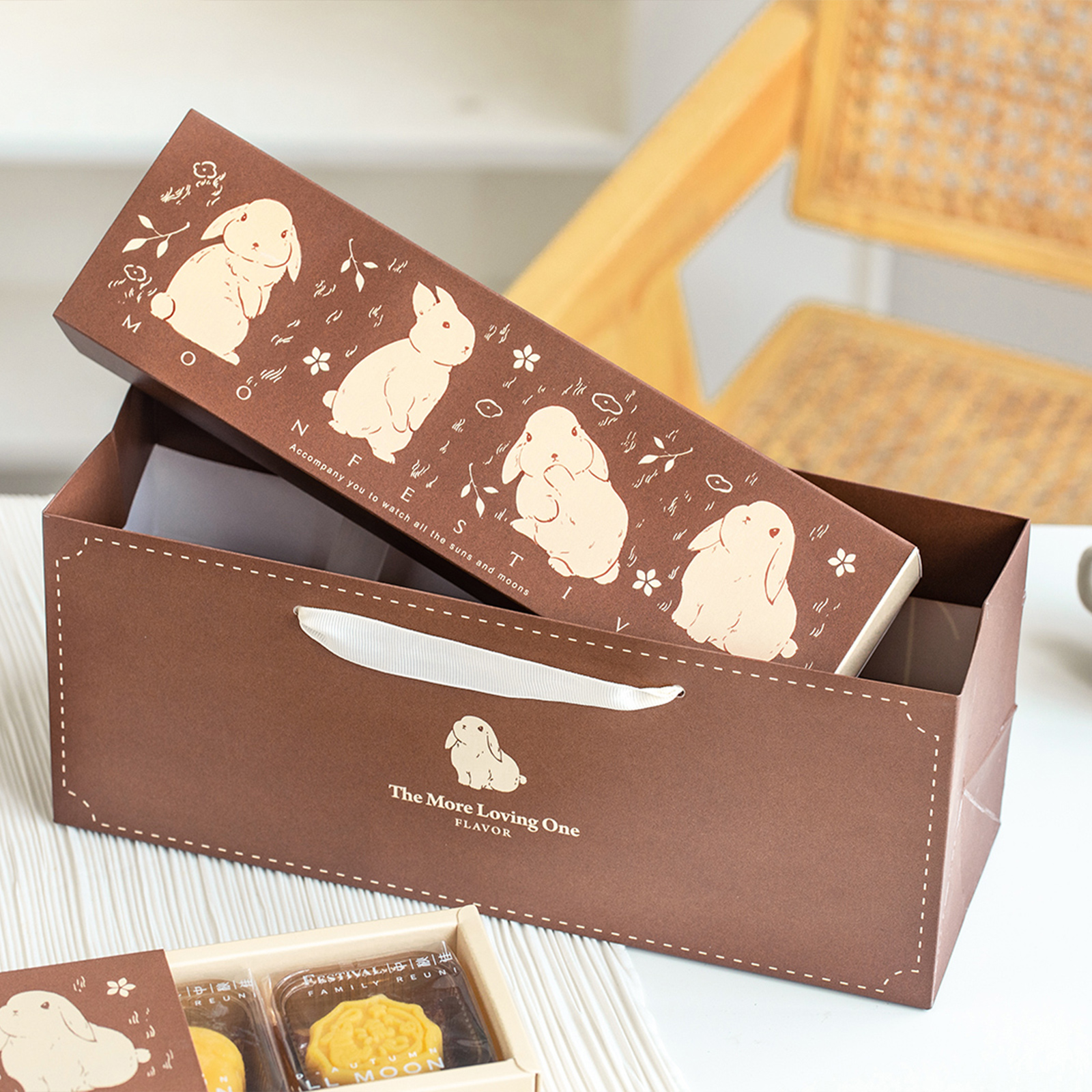 中秋新款烘焙4粒流心月饼包装盒礼盒手工蛋黄酥试吃空伴手礼品盒 - 图2