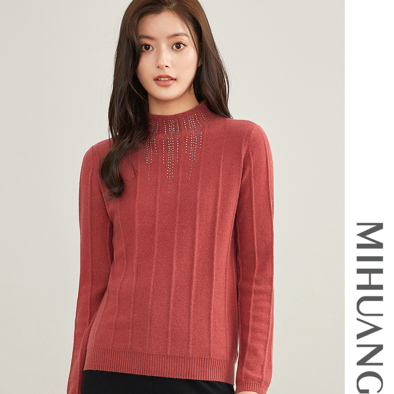 米皇秋季新款套头半高领羊绒衫女纯色镶钻时尚淑女纯羊绒毛衣 - 图1