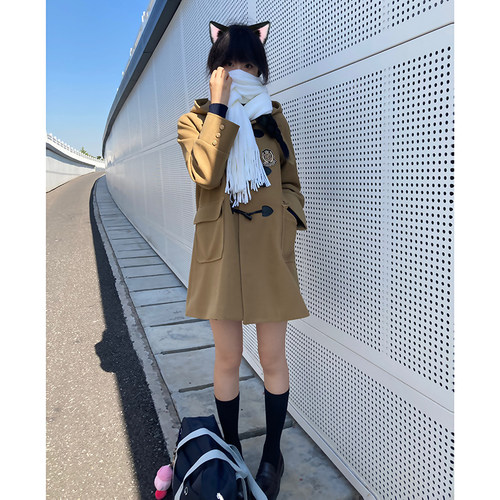 jk毛呢外套学院风女小个子冬季棕色加厚牛角扣呢子大衣莱克学院 - 图3