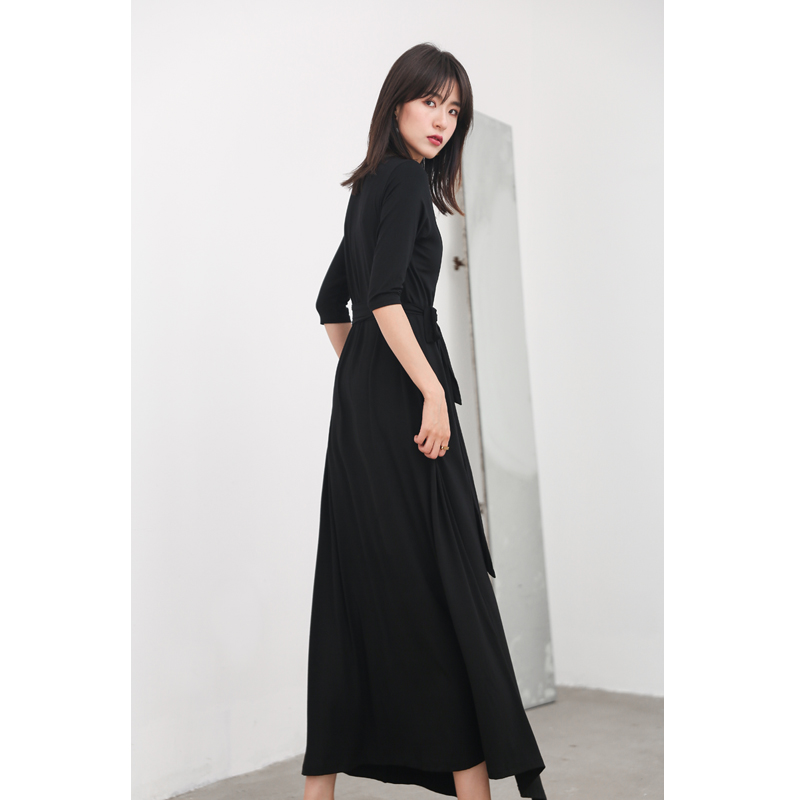 ins秋季新款v领中袖chic绑带长裙莫代尔黑色显瘦气质连衣裙女大码 - 图0