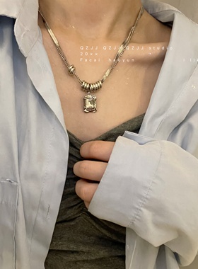 复古嘻哈方形黑白双层锁骨链