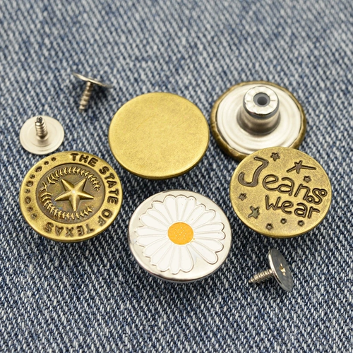 Джинсовые брюки Прекат от удара женских брюк, чтобы изменить кнопку Прета.