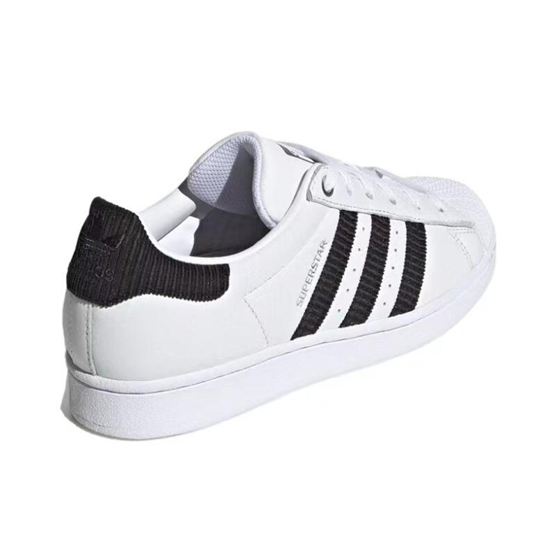 Adidas Originals Superstar 低帮黑白色百搭防滑休闲板鞋 C77124 - 图3