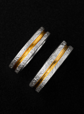 锤纹三生石仿纯银戒指一对金银拼色轻奢小众简约情侣对戒开口指环