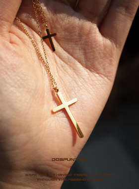 DosPuntos金色十字架双层项链