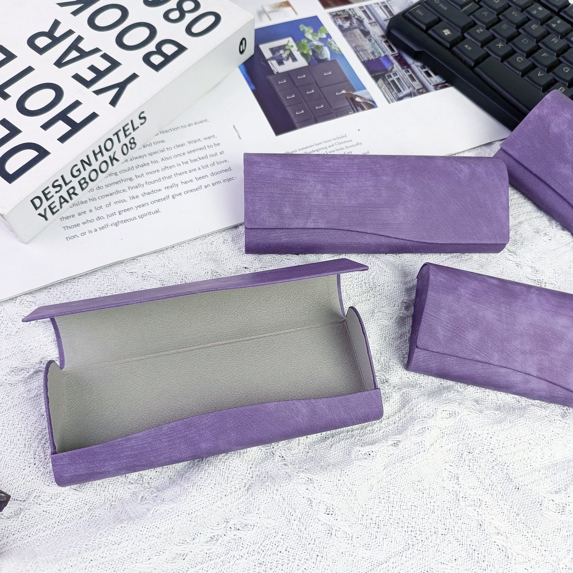 眼镜盒小清新高档学生男女学生简约便携抗压复古紫色近视镜收纳盒,淘宝优惠券,粉丝福利购,淘宝优惠卷