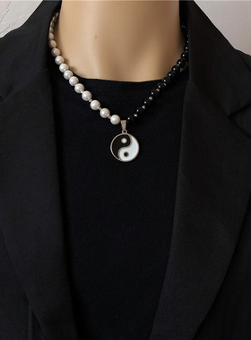 八卦黑白圆牌情侣毛衣链alex同款