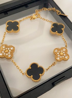 幸运四叶草花朵手链女Ins小众高级感钛钢k金色双面镶钻手环首饰红