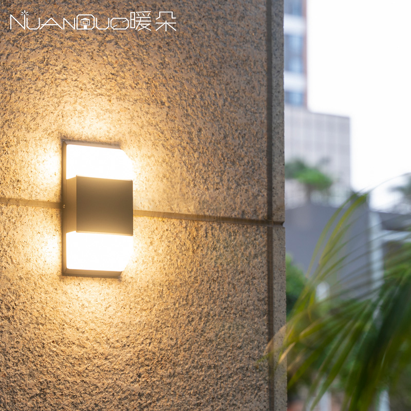 楼梯家用庭院灯 LED 暖朵壁灯户外防水过道简约现代创意阳台外墙灯 楼梯家用庭院灯 LED 暖朵壁灯户外防水过道简约现代创意阳台外墙灯