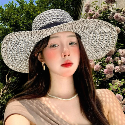 法式赫本风镂空草帽女高级感平顶礼帽大帽檐夏季海边度假防晒帽子 - 图1