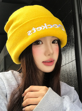 美式黄色字母刺绣针织冷帽女秋冬