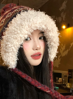 费尔岛红色羊羔毛绒雷锋帽女冬季