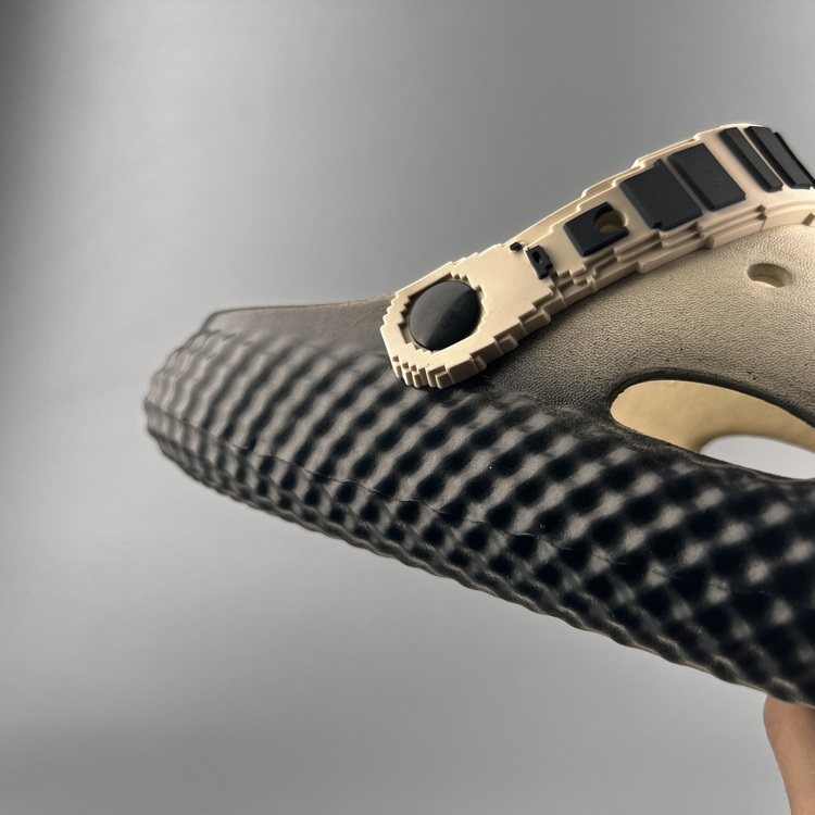 超值外贸 超火个性包头拖鞋夏季情侣款透气EVA软底舒适外穿洞洞鞋,淘宝优惠券,粉丝福利购,淘宝优惠卷