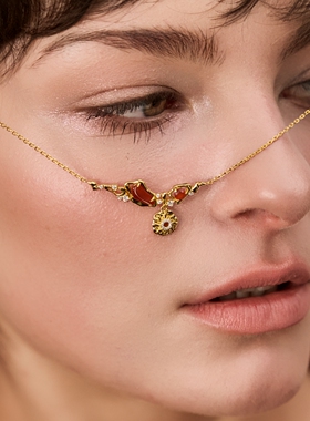 Springmount炽红红玛瑙镀金项链