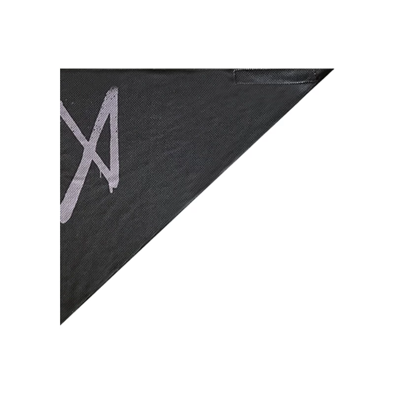 Triangular scarf with velcro, medical mask