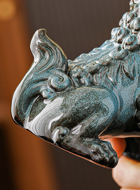 陶瓷狮子摆件一对招财镇宅办公室家桌面居客厅玄关店铺装饰品摆设