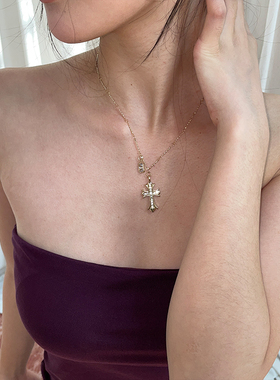 欧美风简约镶钻金色十字架项链