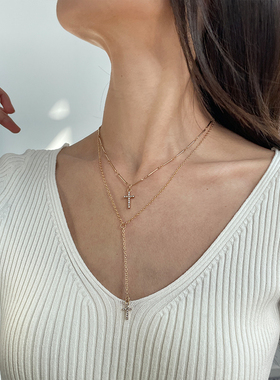 欧美风金色镶钻十字架项链