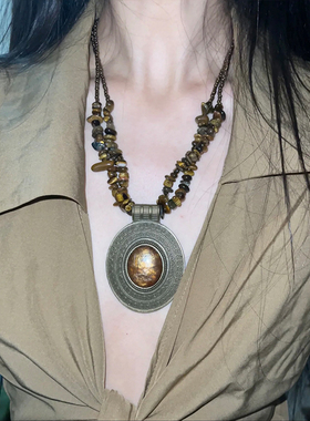 复古废土风绿松石串珠项链