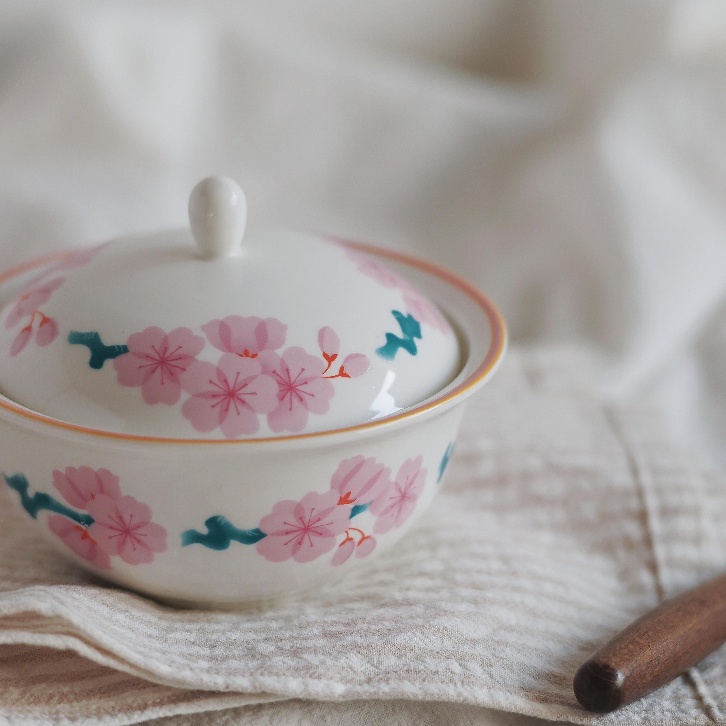 国内现货香社家居釉下彩茶碗缸粉色樱花瓷盖碗日式碗燕窝甜点碗