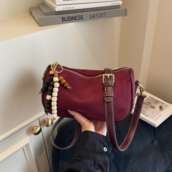 2025 New Fashion Versatile Shoulder Crossbody Bag Women’s High-end Niche Design Boston Commuting Bag Women’s Bag