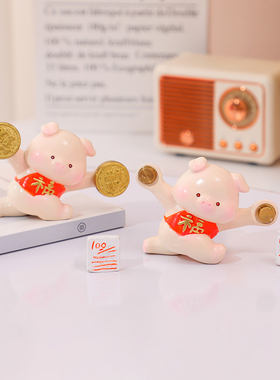 福气小猪旋转桌面小摆件