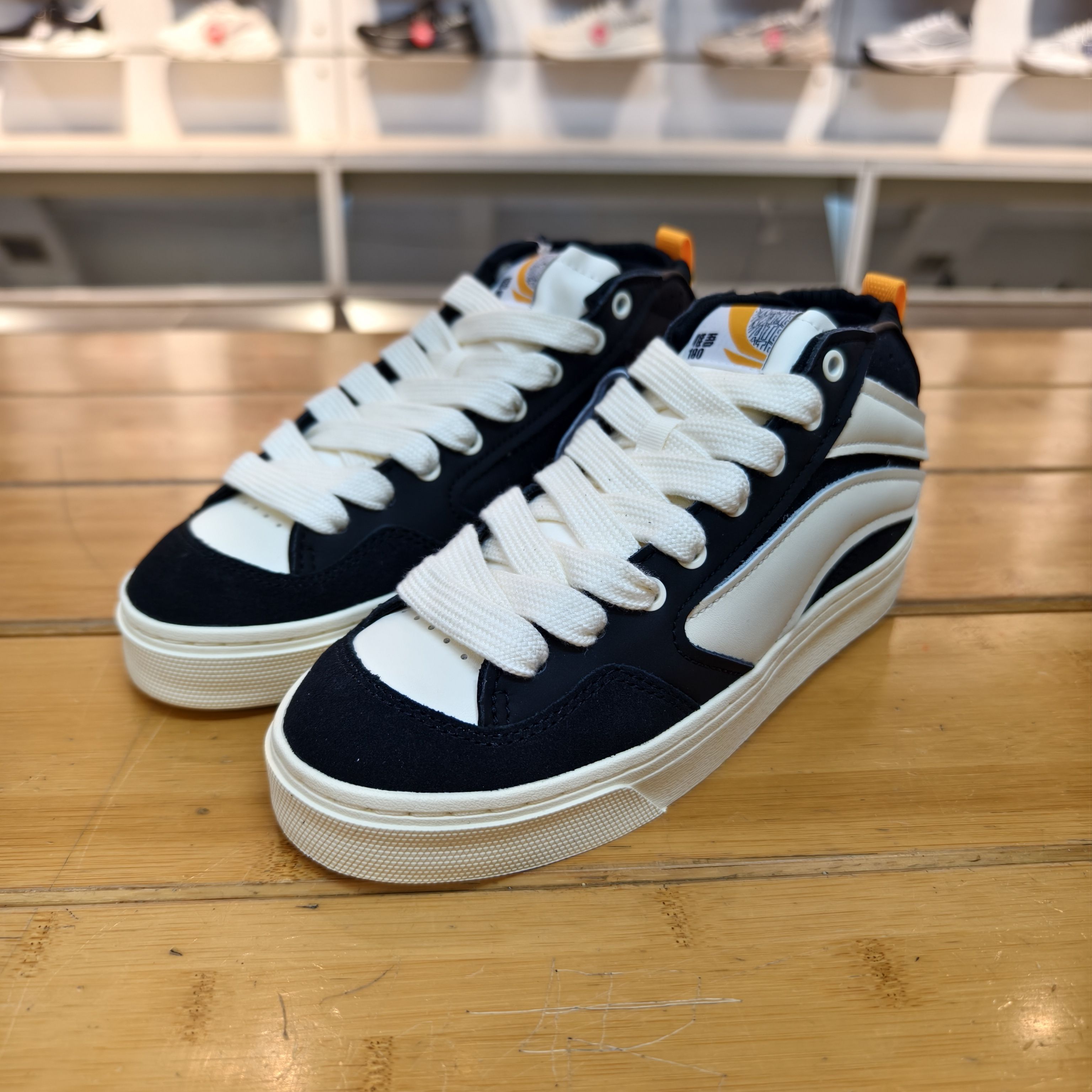 李宁男子春秋季惟吾180滑板运动复古中帮舒适软弹板鞋AECT051 - 图0