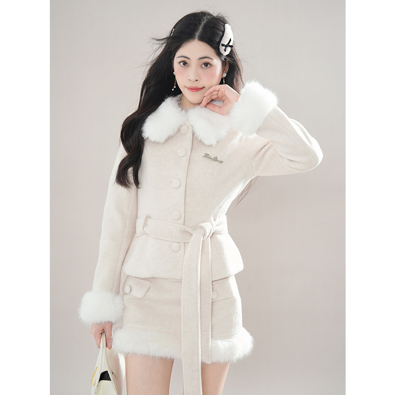 财阀千金感 米色小香风毛领重工收腰毛呢外套+包臀裙套装女冬新款,淘宝优惠券,粉丝福利购,淘宝优惠卷