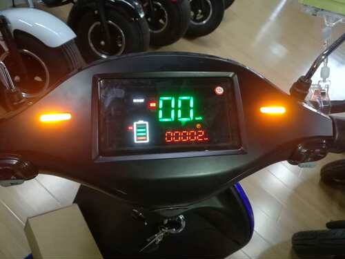 沃趣小C 电动车外壳 全套零件 配件 塑件 充电器 控制器 - 图3
