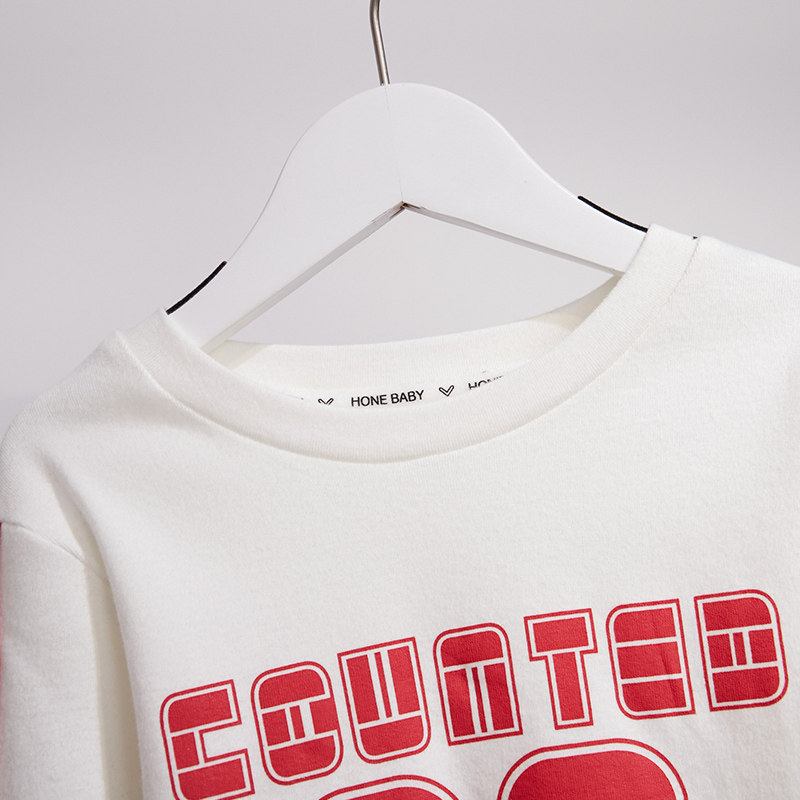 女童短款上衣春秋装紧身洋气时髦小衫黑白色儿童网红炸街长袖T恤,淘宝优惠券,粉丝福利购,淘宝优惠卷