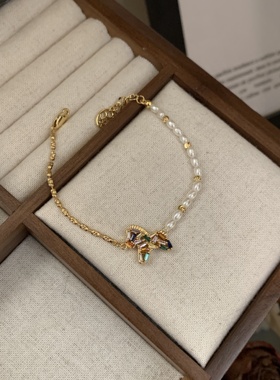 韩国彩色小马手链首饰女2026新款轻奢小众设计感手饰手串饰品