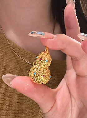 诗予饰古法沙金葫芦轻奢毛衣项链