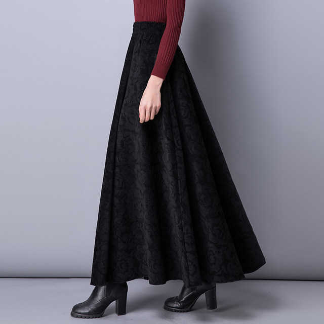 2025 Autumn and Winter Thickened Skirt Mid-Length Retro Ethnic Style Winter Skirt Large Hem Long Skirt Women’s Plus Size Dance Skirt