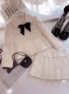 儿童房样板衣帽间轻奢连衣裙套装拍摄软装摆件陈设