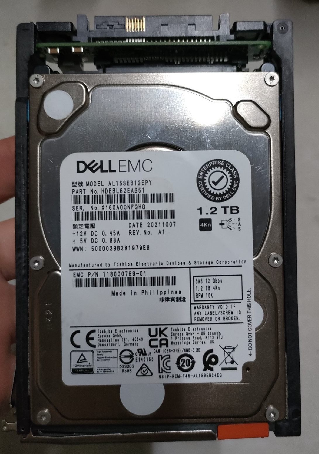 EMC D4-2S10-1200 005053152 005053153 1.2TB 10K SAS unity硬盘-图1