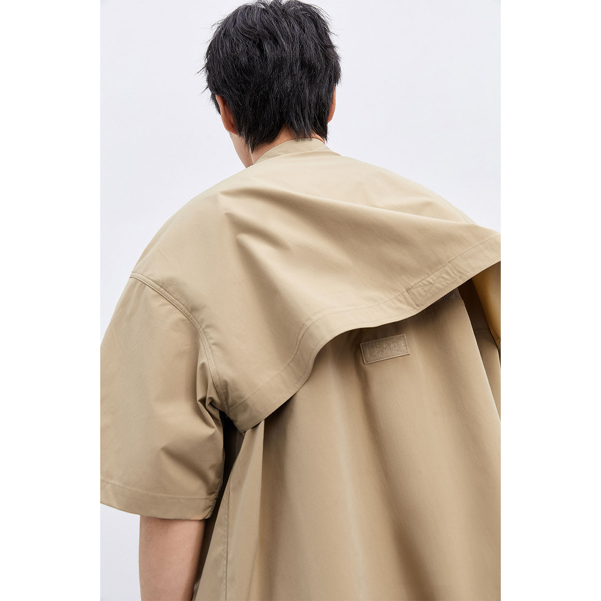  太平鸟男装衬衫